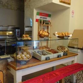 Kiskovász Pékség Budapest - Belső