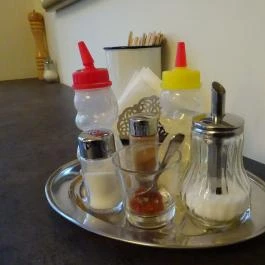 Kiskovász Pékség Budapest - Egyéb