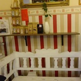 Kiss Delikát, Vác - Belső