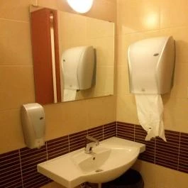 Kistücsök Étterem, Borpince & Vinotéka Balatonszemes - Mosdó