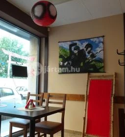 Kitsune Japán Étterem & Kávézó