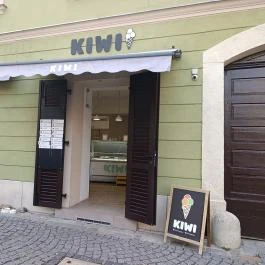 Kiwi Fagyizó, Sopron - Külső kép