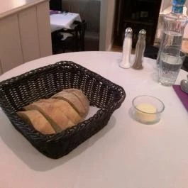 Klassz Étterem & Borbolt, Budapest - Étel/ital