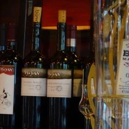 Klikk Bistrobar - Gozsdu Udvar Budapest - Étel/ital