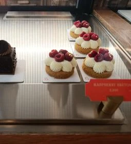 Klotild Patisserie