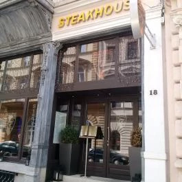 KNRDY - American Steakhouse & Bar Budapest - Külső kép