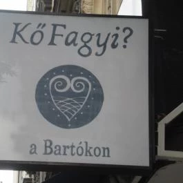 Kő fagyi? a Bartókon Budapest - Külső kép