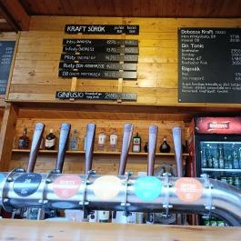 Kobuci Kert Budapest - Étel/ital