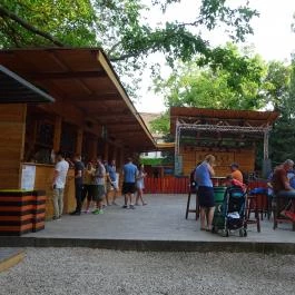 Kobuci Kert Budapest - Külső kép