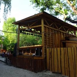 Kobuci Kert Budapest - Külső kép