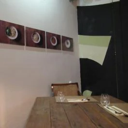 Kobuta, Budapest - Belső