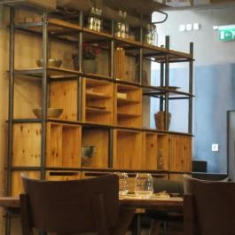 Kobuta, Budapest - Belső