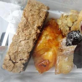 Koch-Danica Cukrászda Budapest - Étel/ital