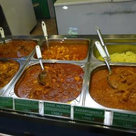 Kohinoor Gyorsétterem - WestEnd City Center, Budapest - Étel/ital