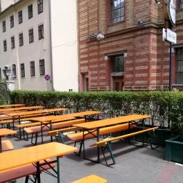 Kolbászda Vendéglátó Gasztronómiai Kft., Budapest - Külső kép