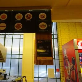 KOLBice - Hold utca Budapest - Belső