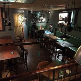 KOLBIzz Sausage & Beer House Budapest - Belső