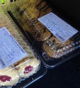 Kolcsár Cukrászda-Pékség környei Mintaboltja