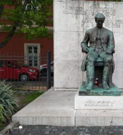 Kölcsey Ferenc szobra