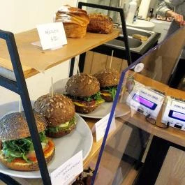 Kolibri Kávézó, Budapest - Egyéb