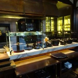 Kollázs Budapest - Belső