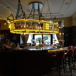 Kollázs Budapest - Belső