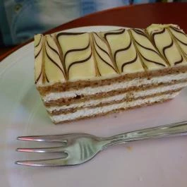 Koller Bácsi Cukrászdája Budapest - Étel/ital