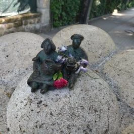 Kolodko: Aranka néni & Béla bácsi miniszobor Budapest - Egyéb