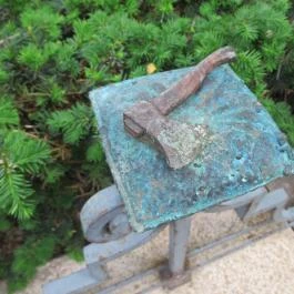 Kolodko: A balta miniszobor Budapest - Egyéb