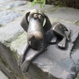 Kolodko: Egyszer volt Budán kutyavásár miniszobor Budapest - Egyéb