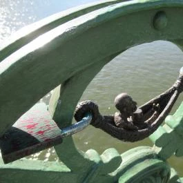 Kolodko: Ferenc József miniszobor Budapest - Egyéb