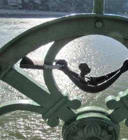 Kolodko: Ferenc József miniszobor