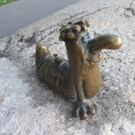 Kolodko: Főkukac miniszobor Budapest - Egyéb