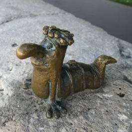 Kolodko: Főkukac miniszobor Budapest - Egyéb