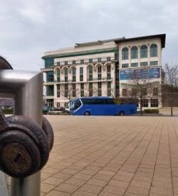 Kolodko: Füles miniszobor