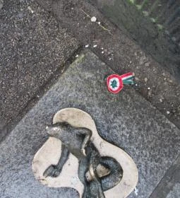 Kolodko: Halott mókus miniszobor