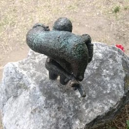 Kolodko: Hanti vadász, Budapest - Külső kép