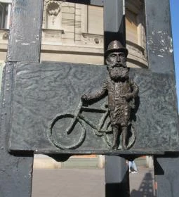 Kolodko: Herzl Tivadar miniszobor