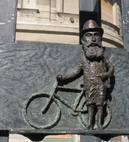 Kolodko: Herzl Tivadar miniszobor