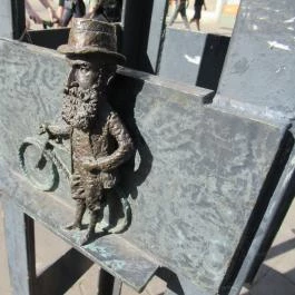 Kolodko: Herzl Tivadar miniszobor Budapest - Egyéb