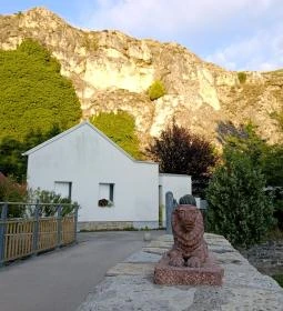 Kolodko: LeoNóra miniszobor