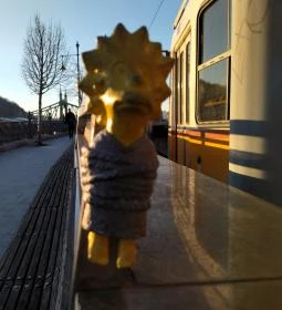 Kolodko: Lisa Simpson miniszobor