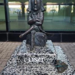 Kolodko: Liszt Ferenc miniszobor Budapest - Egyéb