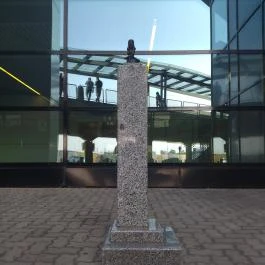 Kolodko: Liszt Ferenc miniszobor Budapest - Egyéb