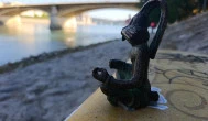 Kolodko: Meditáló nyúl miniszobor, Budapest
