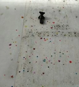 Kolodko: Mr. Bean mackója miniszobor