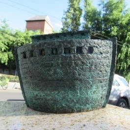 Kolodko: Noé bárkája miniszobor Budapest - Egyéb