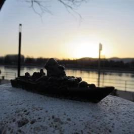 Kolodko: Orosz hadihajó miniszobor Budapest - Egyéb