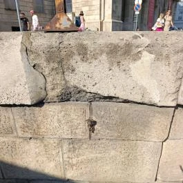 Kolodko: Pinokkió miniszobor, Budapest - Külső kép