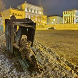 Kolodko: Piszkos Fred miniszobor Budapest - Egyéb
